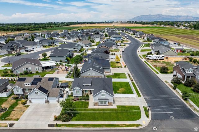 3256 W 700 S, Syracuse, UT 84075