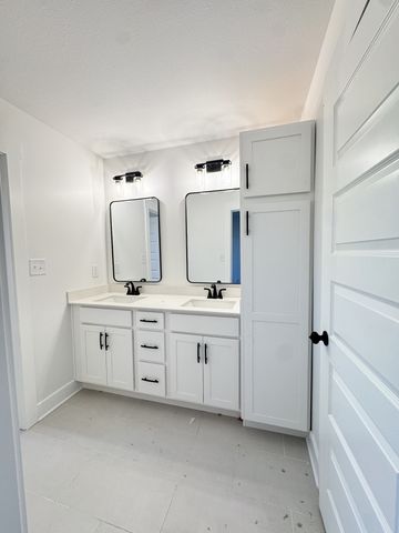 3162 E Old Ashland City Rd, E, Clarksville, TN 37043
