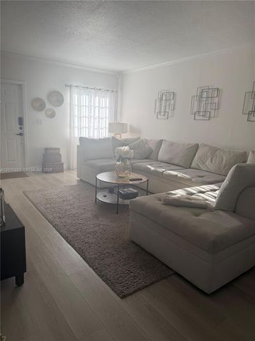 14353 SW 134th Ct, Miami, FL 33186