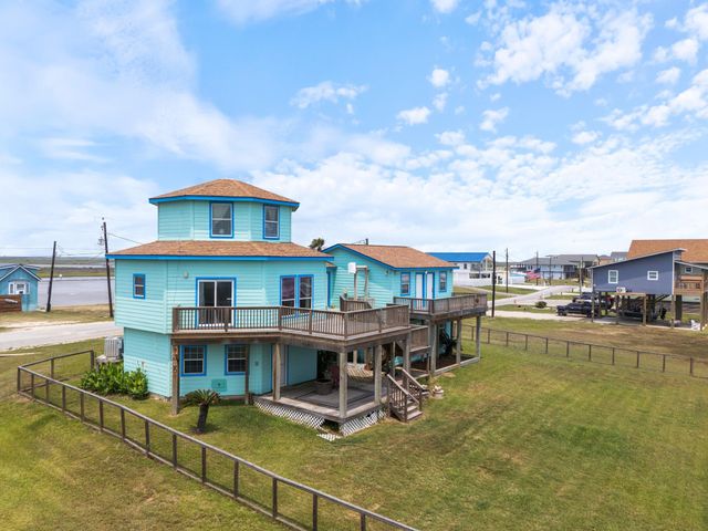 2258 County Road 230, Sargent, TX 77414
