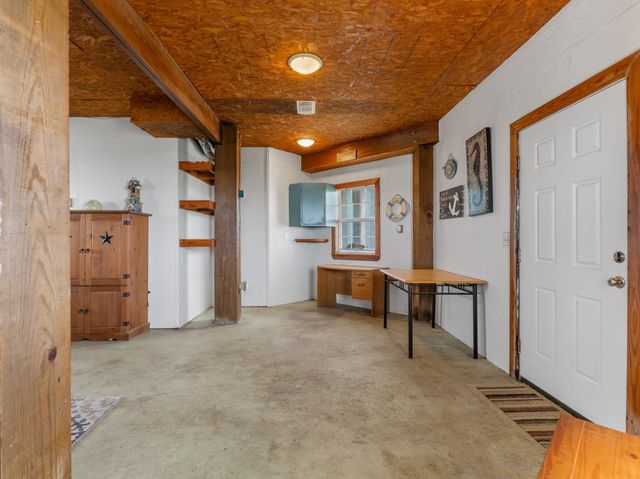 2258 County Road 230, Sargent, TX 77414