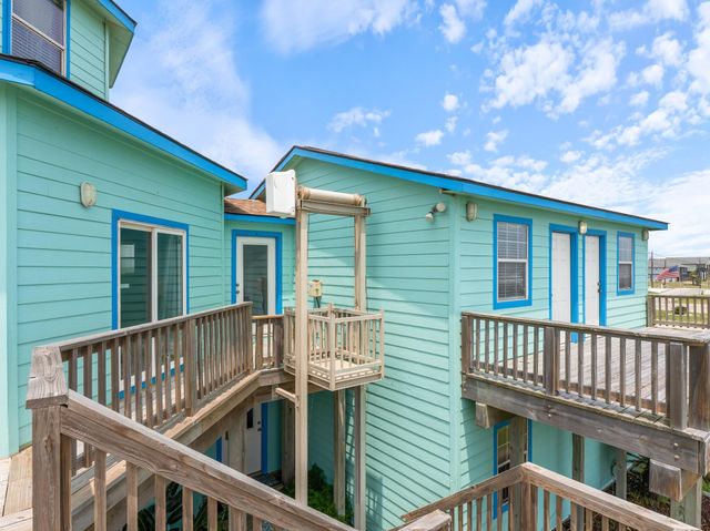 2258 County Road 230, Sargent, TX 77414