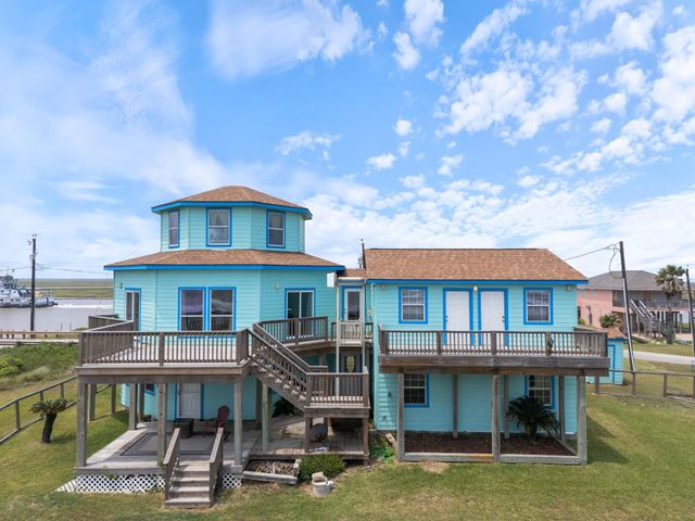 2258 County Road 230, Sargent, TX 77414