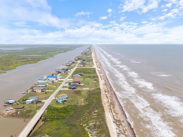 2258 County Road 230, Sargent, TX 77414
