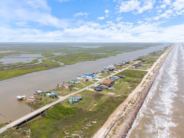 2258 County Road 230, Sargent, TX 77414