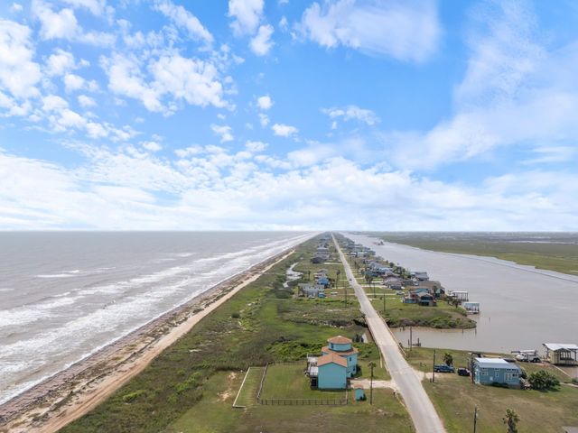 2258 County Road 230, Sargent, TX 77414