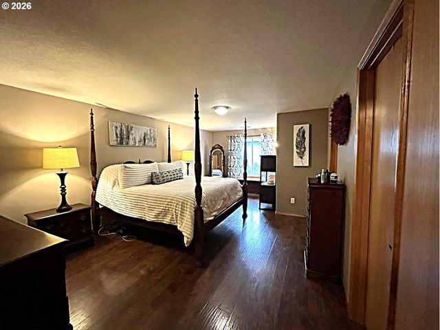 14683 Se MARCI Way, Clackamas, OR 97015