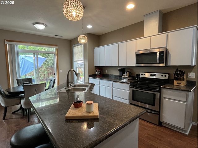 14683 Se MARCI Way, Clackamas, OR 97015