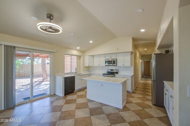 5721 W Ironwood Drive, Glendale, AZ 85302
