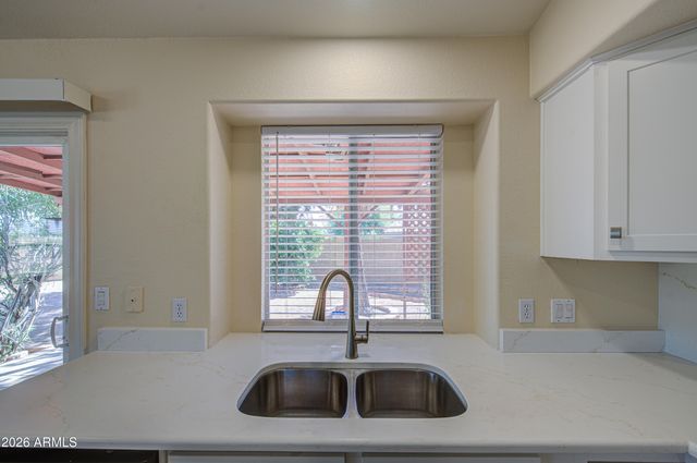 5721 W Ironwood Drive, Glendale, AZ 85302