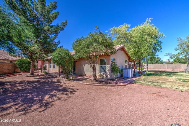 5721 W Ironwood Drive, Glendale, AZ 85302