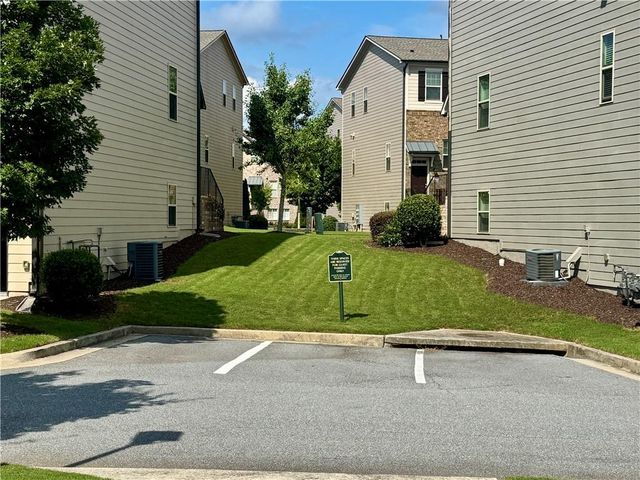 4355 Donahue Avenue, Buford, GA 30518
