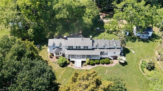 5523 B White Hall RD B, Gloucester, VA 23061