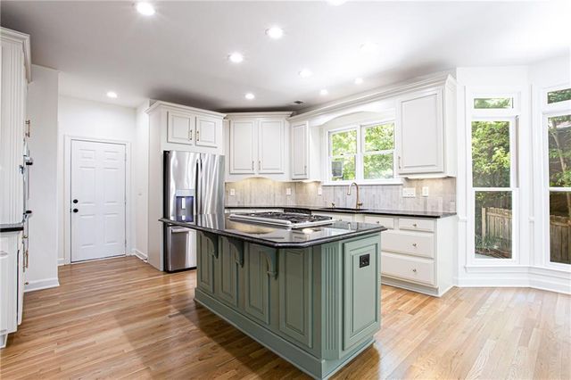 1820 Noblin Ridge Way, Duluth, GA 30097