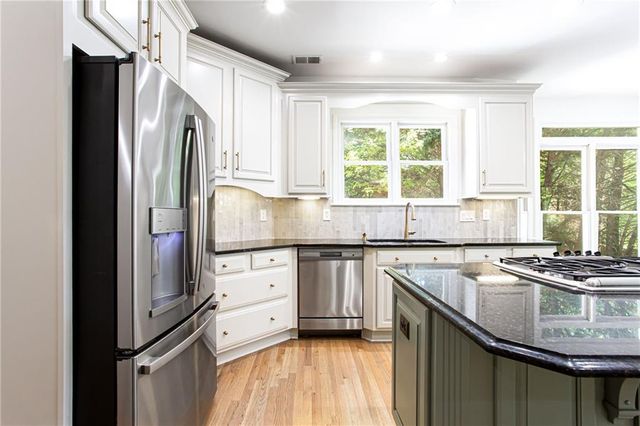1820 Noblin Ridge Way, Duluth, GA 30097