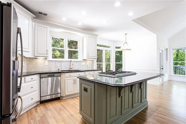 1820 Noblin Ridge Way, Duluth, GA 30097