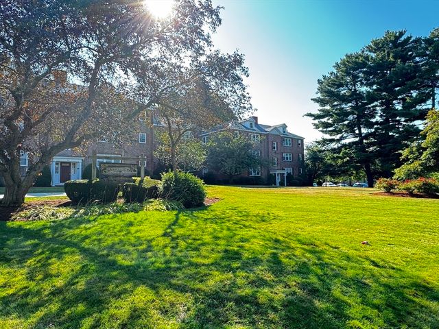 1 Dexter St 5, Malden, MA 02148