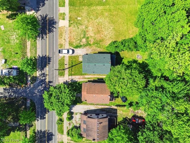 1313 Manchester Road, Akron, OH 44307