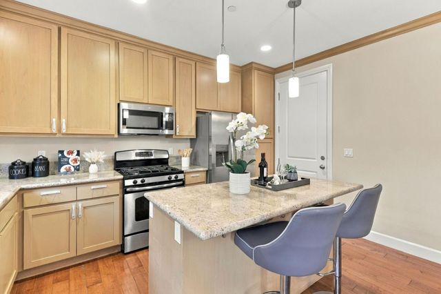 37 Ludina Way, Redwood City, CA 94061