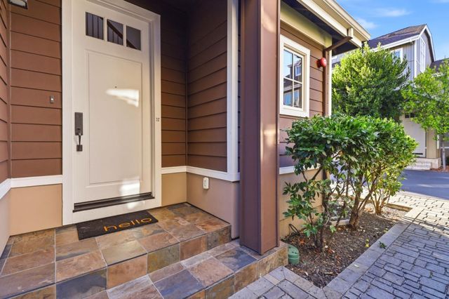 37 Ludina Way, Redwood City, CA 94061