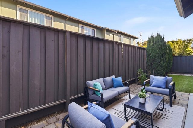 37 Ludina Way, Redwood City, CA 94061
