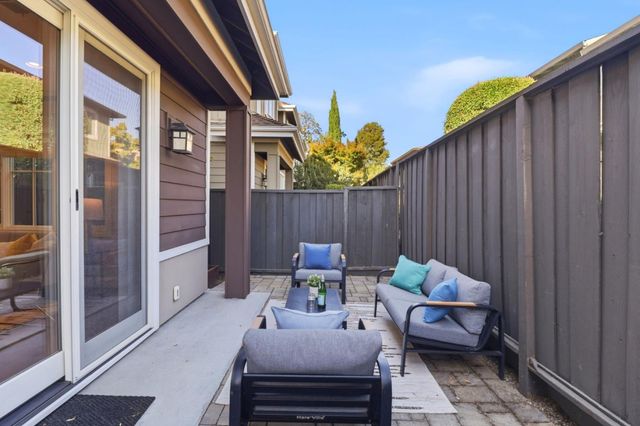 37 Ludina Way, Redwood City, CA 94061