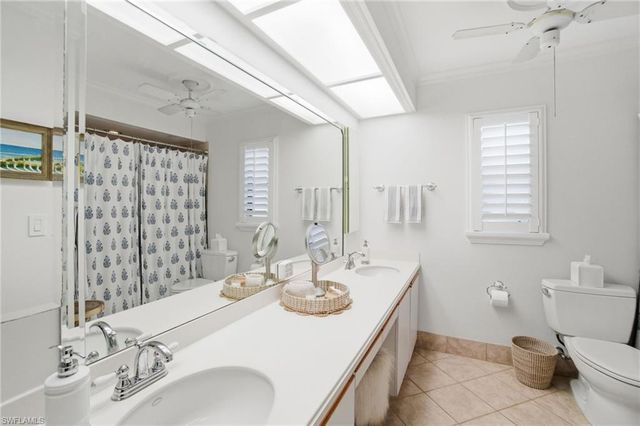 2644 River Reach DR, Naples, FL 34104