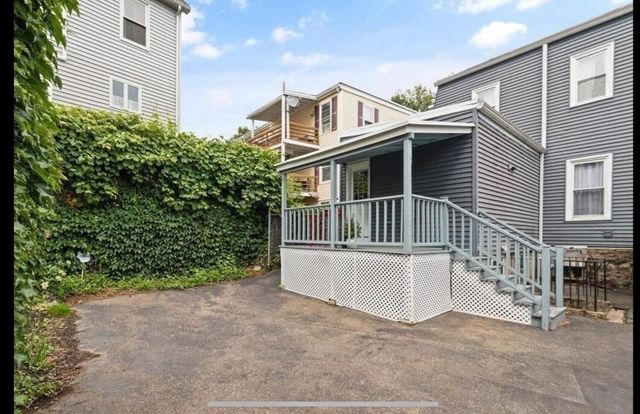 53 Franklin St, Somerville, MA 02145