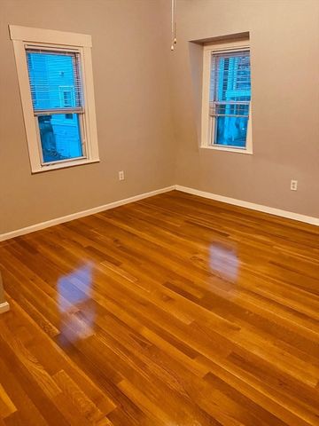 53 Franklin St, Somerville, MA 02145