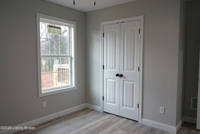 1468 Tucker Dr, Bardstown, KY 40004