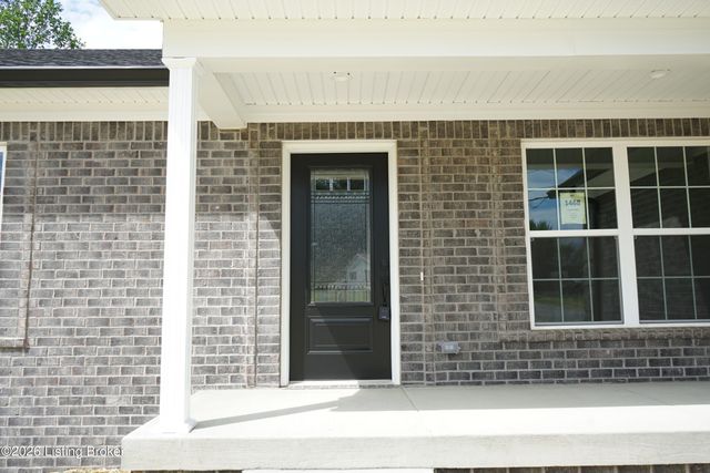 1468 Tucker Dr, Bardstown, KY 40004