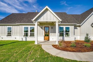 1058 Alex Drive, Springtown, TX 76082