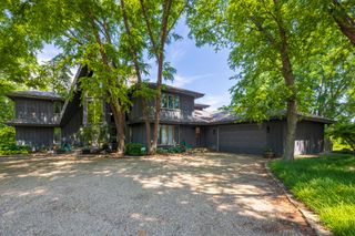 3071 E 1000 N, La Porte, IN 46350