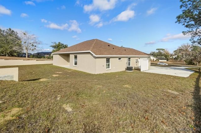 1464 N Hambletonian Drive, Hernando, FL 34442