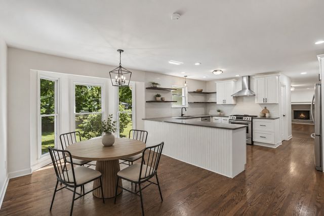 5941 Fireside Dr, Brentwood, TN 37027
