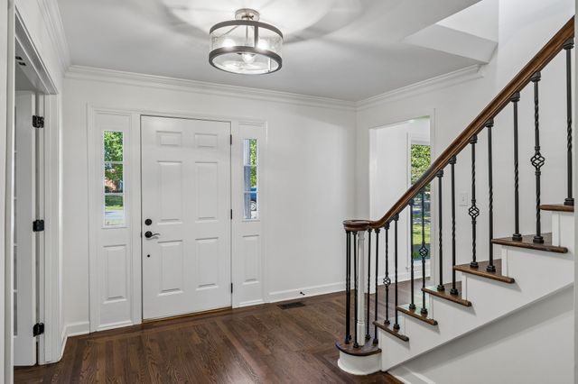 5941 Fireside Dr, Brentwood, TN 37027