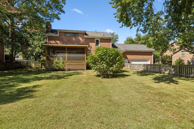 5941 Fireside Dr, Brentwood, TN 37027