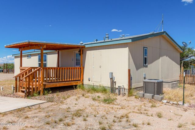 2241 N Rivers Edge Road, Benson, AZ 85602