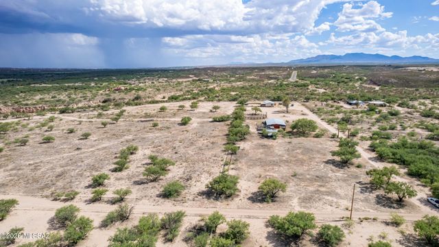2241 N Rivers Edge Road, Benson, AZ 85602