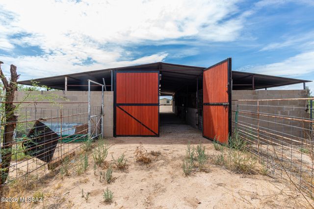 2241 N Rivers Edge Road, Benson, AZ 85602