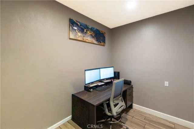 7786 Arosia Dr, Fontana, CA 92336