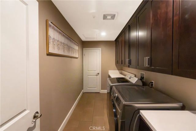 7786 Arosia Dr, Fontana, CA 92336