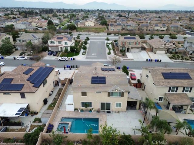 7786 Arosia Dr, Fontana, CA 92336