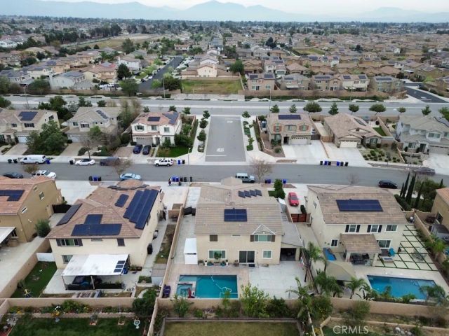 7786 Arosia Dr, Fontana, CA 92336