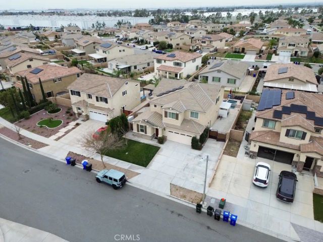 7786 Arosia Dr, Fontana, CA 92336