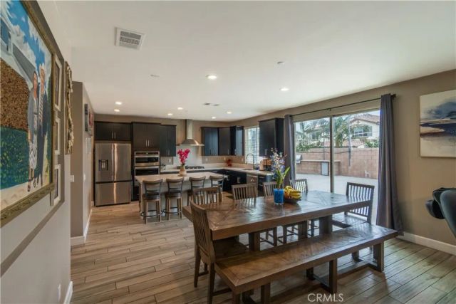 7786 Arosia Dr, Fontana, CA 92336