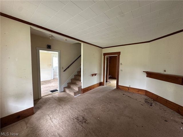 102 Summerset Drive, Marietta, OH 45750