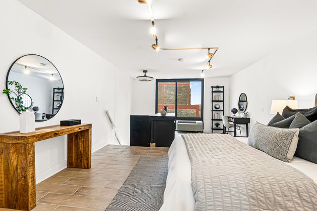 1221 N DEARBORN Street PH8S, Chicago, IL 60610