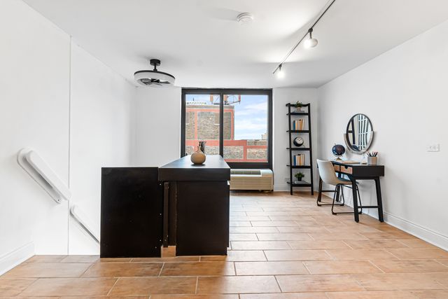 1221 N DEARBORN Street PH8S, Chicago, IL 60610