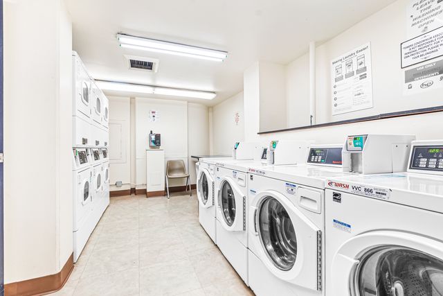 1221 N DEARBORN Street PH8S, Chicago, IL 60610